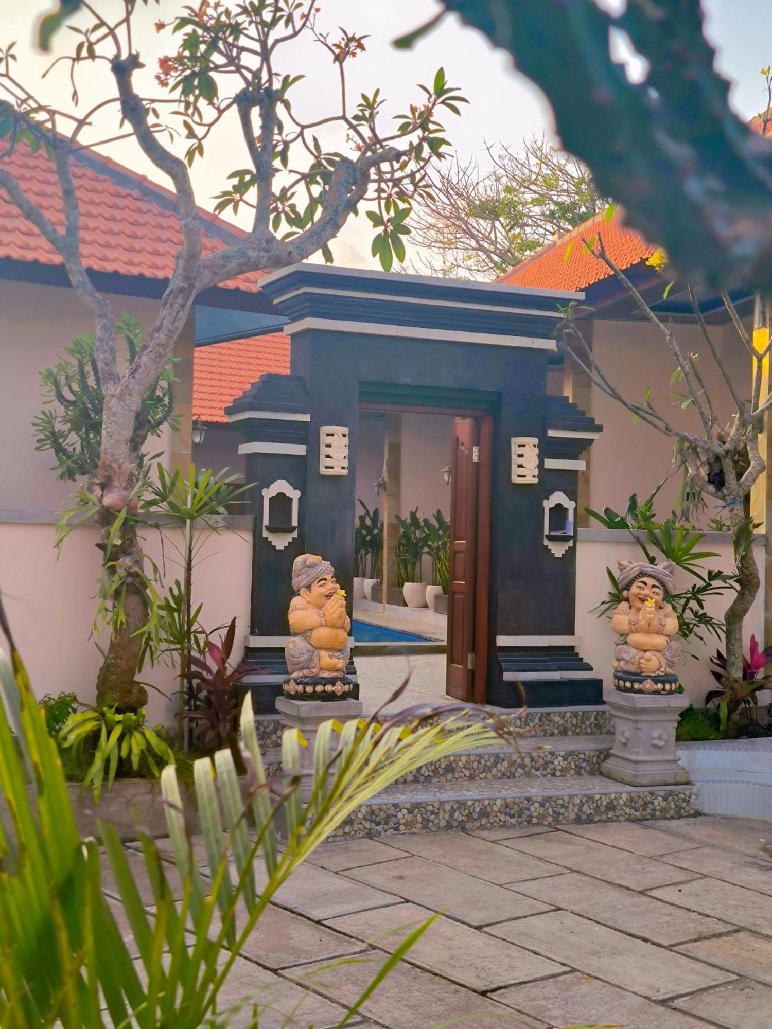 Surya Pandawa Homestay Ungasan Eksteriør billede